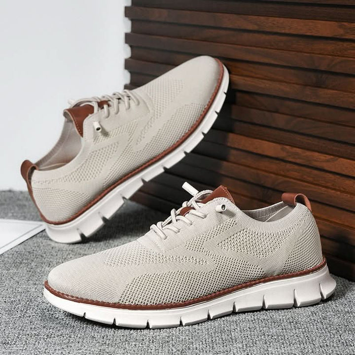 Herren Slip-on Sneaker mit rutschfester Sohle, sicher & bequem für alle Oberflächen.
