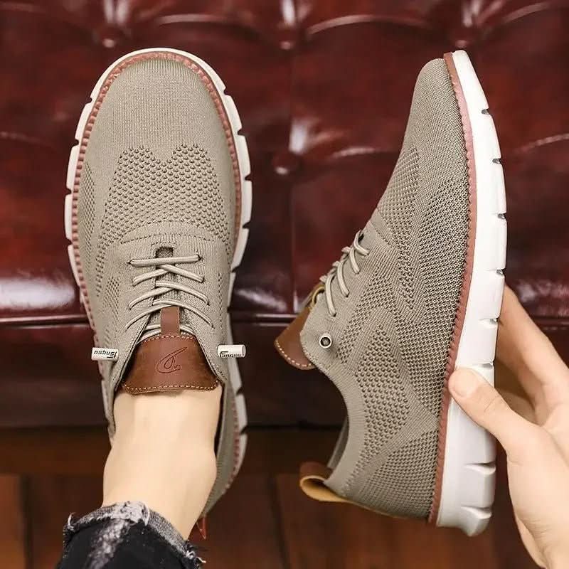 Trendige Herren Slip-on Sneaker in Dunkelblau, moderne Freizeitschuhe mit hohem Komfort.