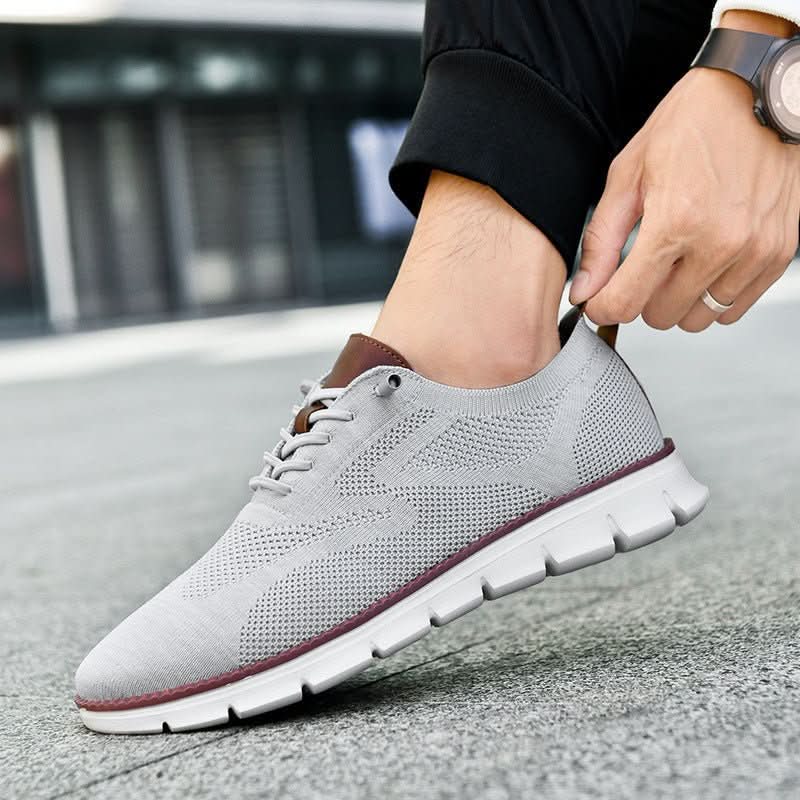 Ultraleichte Herren Slip-on Sneaker, bieten ein federleichtes Tragegefühl den ganzen Tag.