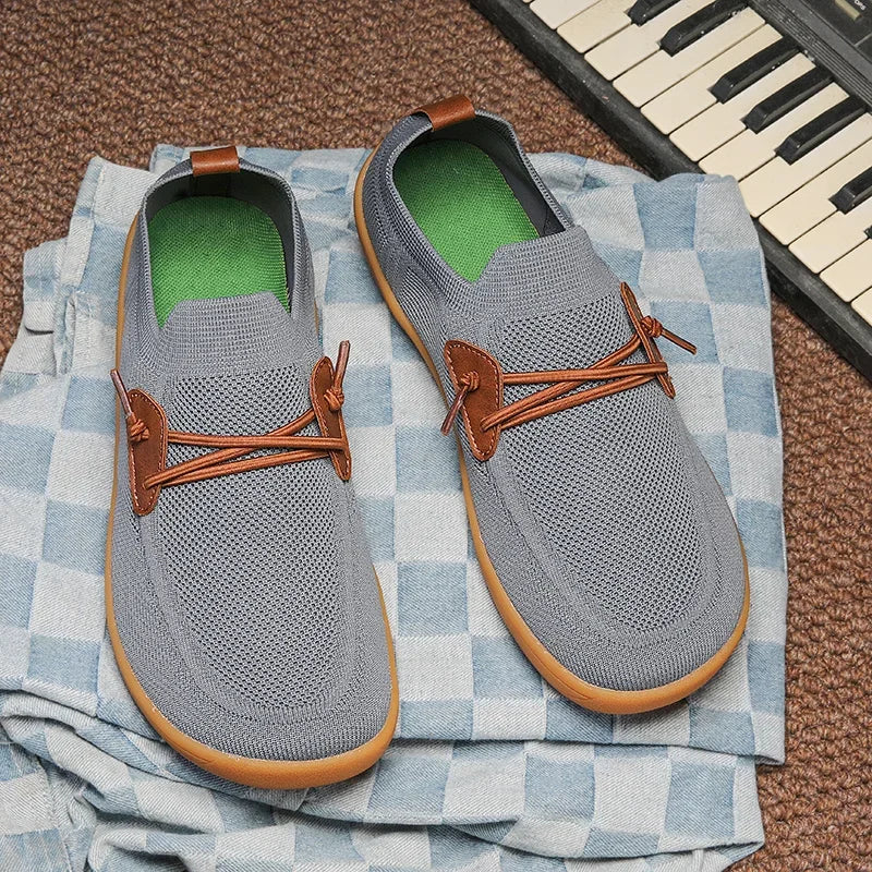 Sportliche braune Herren Barfußschuhe, flexibel und atmungsaktiv für jeden Tag.