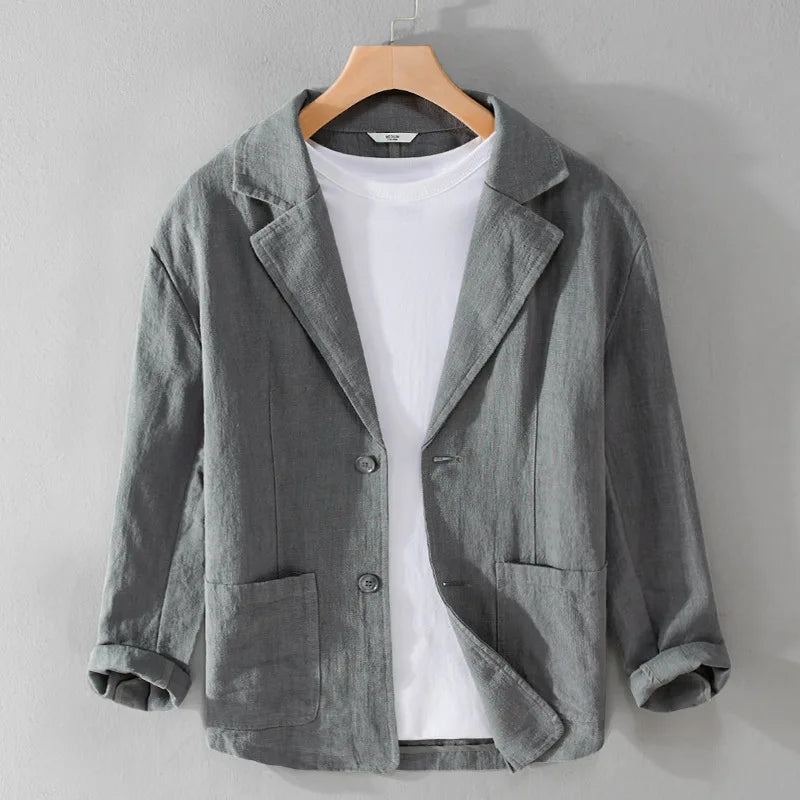 Zeitlose Herren Jacke als Casual Oberbekleidung für Männer, mit stilvoller Eleganz.