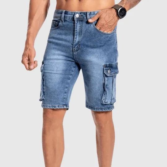Blaue Herren Denim Cargo Shorts Jonas mit praktischen Cargo-Taschen, ideal für Freizeit und Casual-Looks.