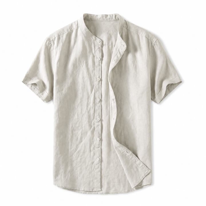 Herren Kurzarm Stehkragen Hemd im Regular Fit, perfekt für Freizeit und Casual-Looks.