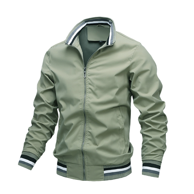 Slim Fit Herren Übergangsjacke, perfekt für Freizeit & Büro. Zeitloser Stil für moderne Herrenmode.