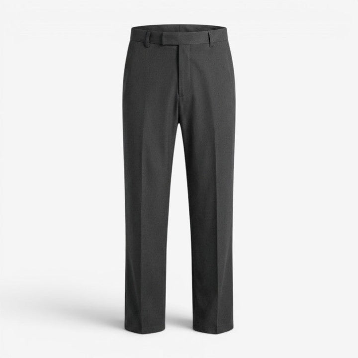 Rückansicht der stilvollen Slim Fit Herrenhose mit praktischen Gesäßtaschen. Vielseitige Business Hose.