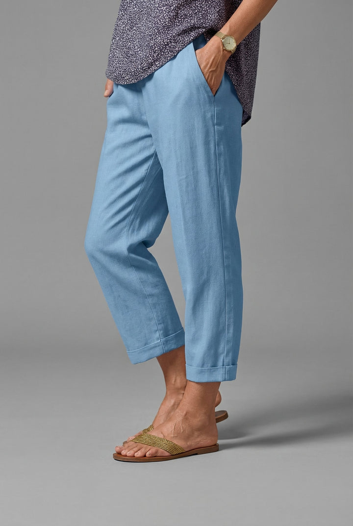 Leichte Damen Sommerhose im entspannten Schnitt, bequem und lässig, perfekt für Freizeit und den Alltag.