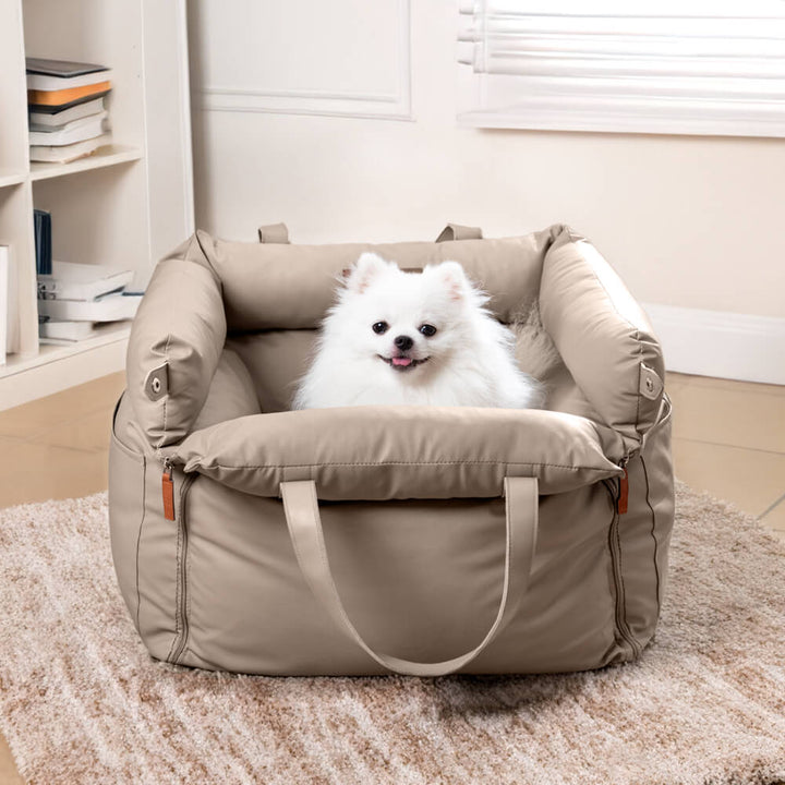 Robuster Hundeautositz für kleine & mittelgroße Hunde, inkl. Sicherungsleine.