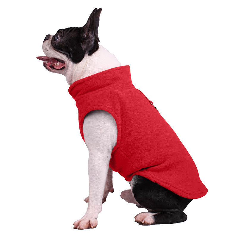 Funktioneller Hundemantel mit Reflektoren für Sichtbarkeit & Sicherheit beim Outdoor-Spiel.