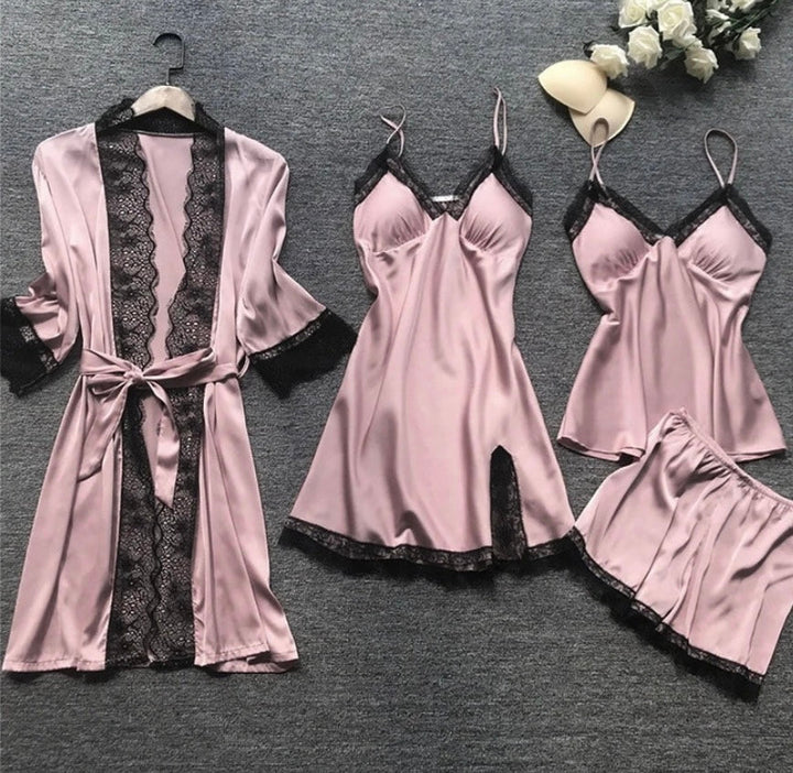 Elegantes Damen Schlafanzug-Set aus Spitze. Bequemer, luxuriöser zweiteiliger Pyjama für entspannte Nächte.