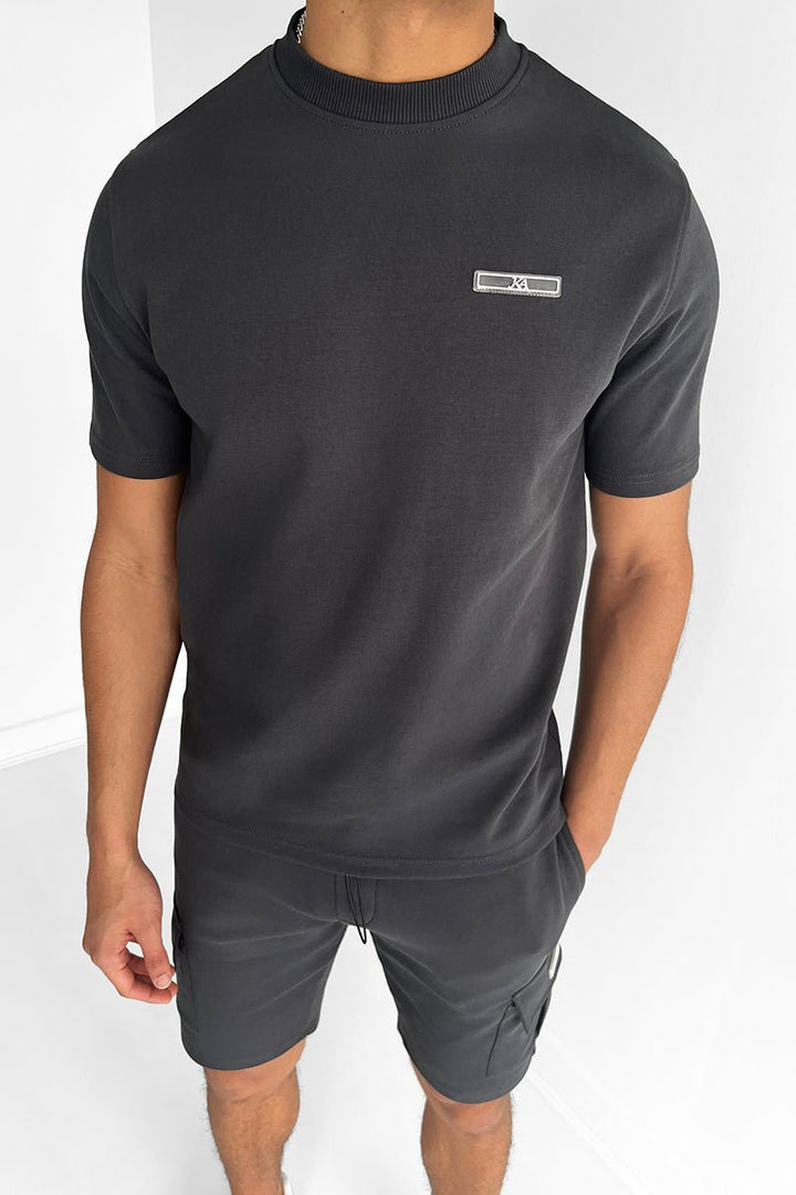 Herren Freizeit Set in 5 Farben: T-Shirt & Shorts für bequemen Casual Look. Perfekt für Männer Fashion.