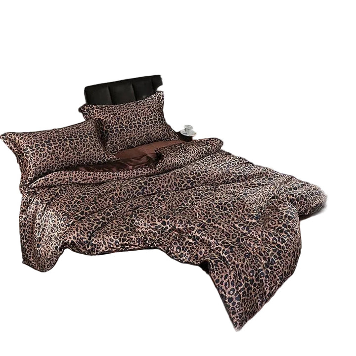 Modernes Luxus Bettwäsche-Set, 4-teilig, in schlichter Uni-Farbe, ideal für ein stilvolles Schlafzimmer.