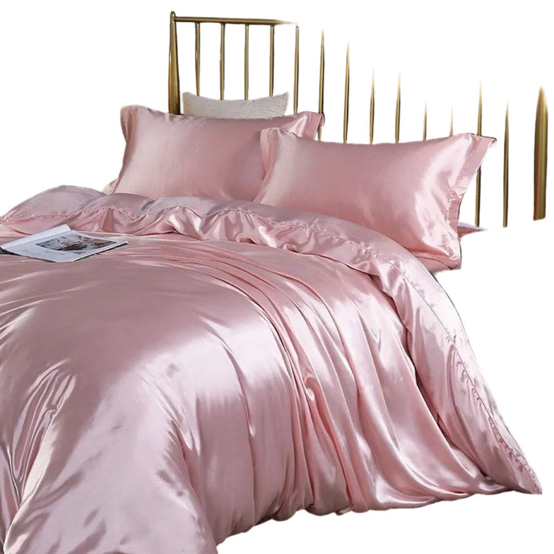 Glänzendes 4-teiliges Luxus Bettwäsche-Set für Doppelbetten, modern und komfortabel, in eleganter Uni-Farbe.