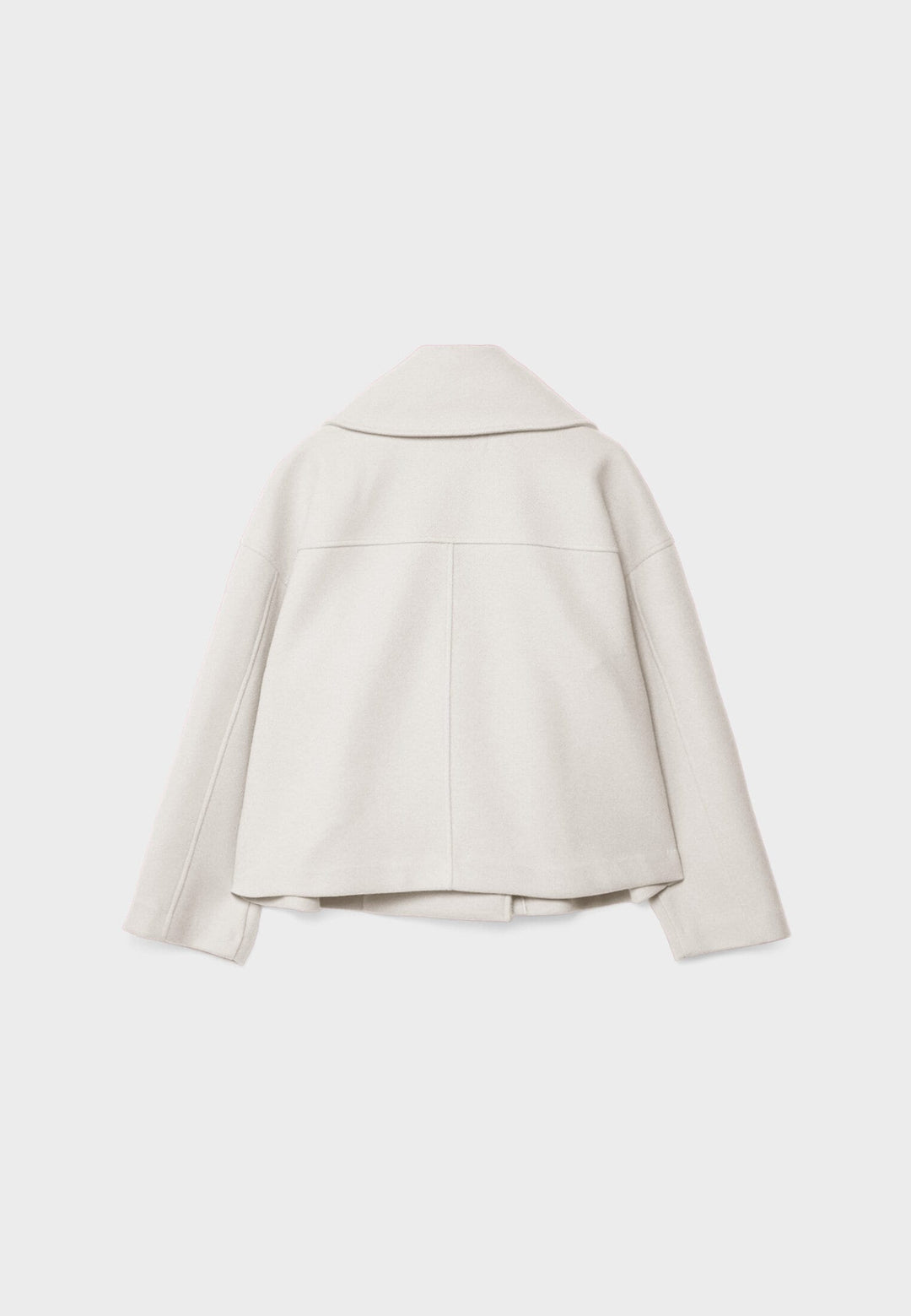 Hochwertiger Damen Kurzmantel, zweireihig mit Revers. Stilvolle Damenmode für Herbst & Winter.