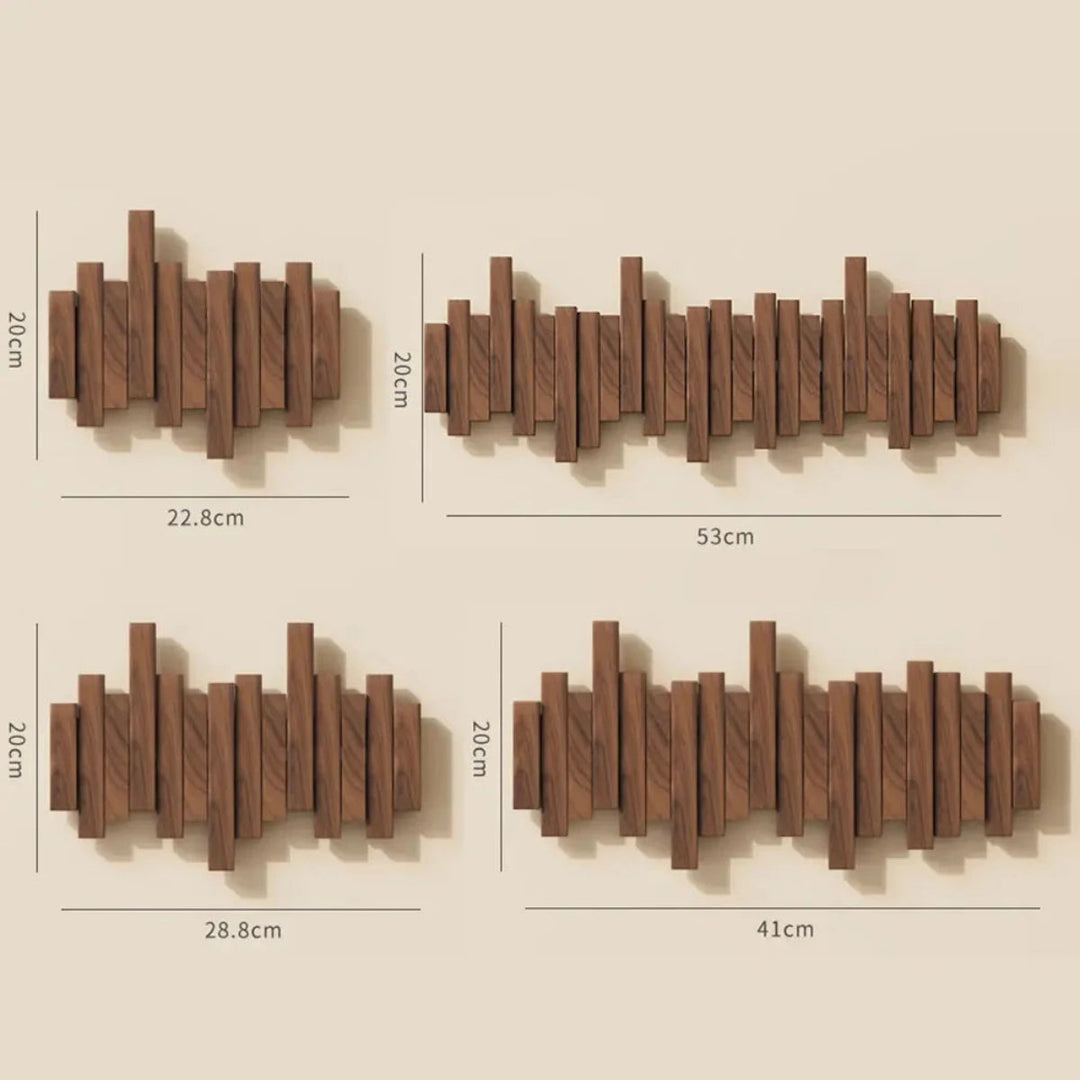 Praktische Holzgarderobe mit mehreren Haken, Massivholz-Design für stilvolle Ordnung.