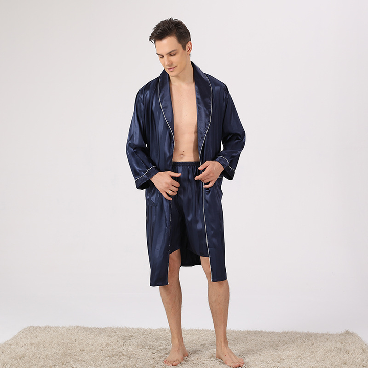 Stilvoller Damen Kimono Bademantel für pure Eleganz und Entspannung. Perfekte Homewear mit Schalkragen.