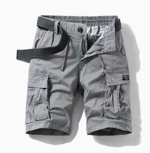 Lässige Herren Cargo Shorts mit geradem Schnitt in Beige, ideal für Sommer und Freizeit, mit praktischen Seitentaschen.