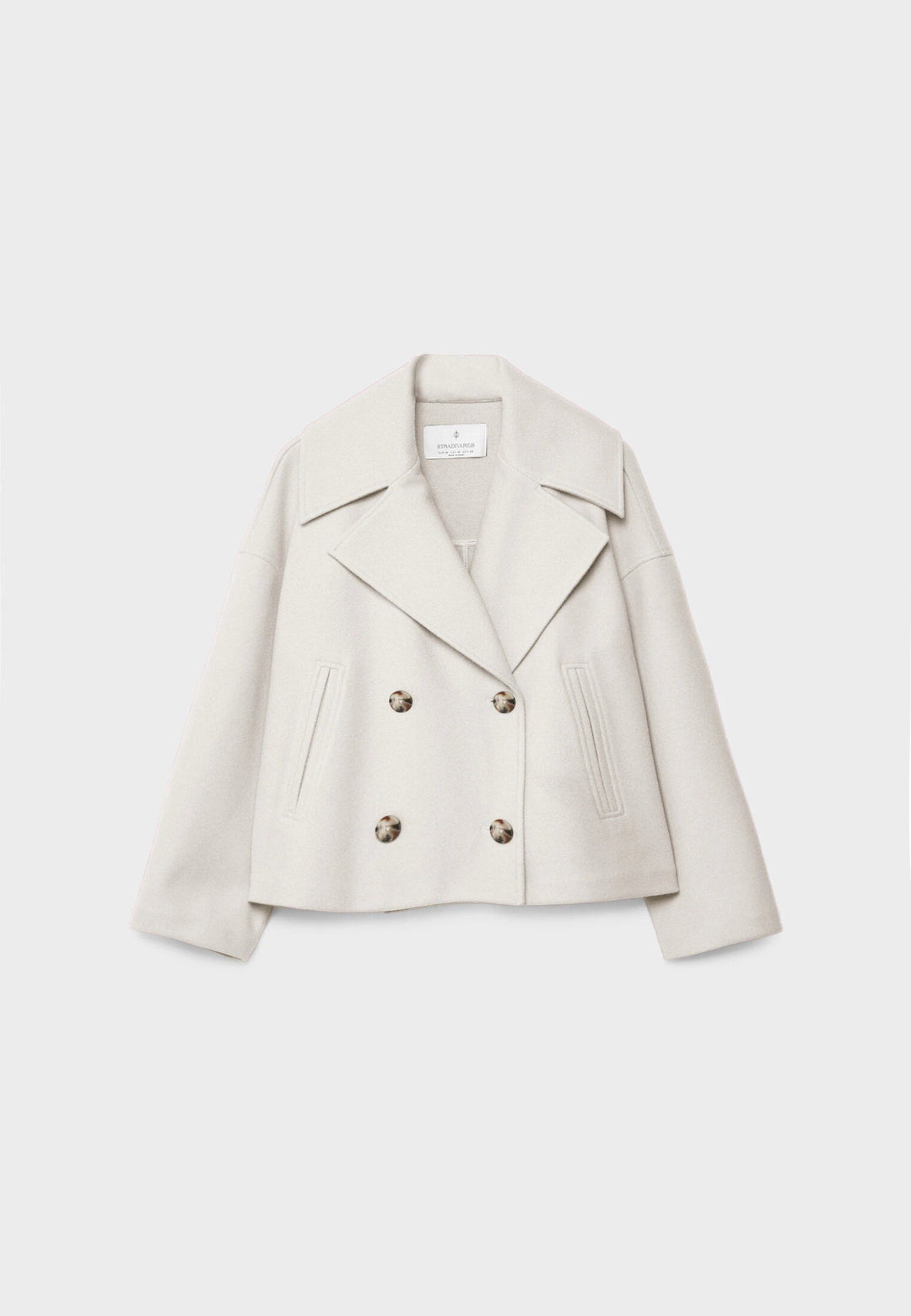 Warmer Damen Herbstmantel, zweireihig. Kurzer Wintermantel als stilvolle Übergangsjacke.