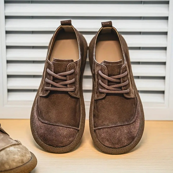 Bequemer Herrenschuh, orthopädisch, in klassischem Design; ideal für Alltag und Freizeit.