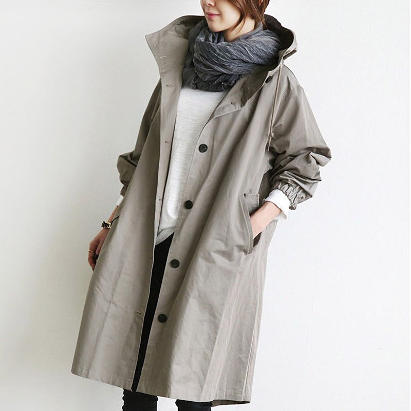 Eleganter Damen Trenchcoat in Beige, zeitloser Klassiker für Frühling & Herbst. Vielseitiger Business- & Freizeit-Damenmantel.