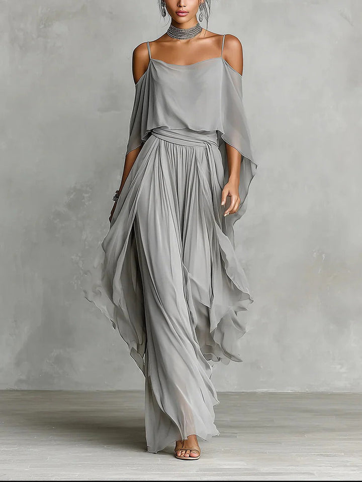 Elegantes graues Damen Off-Shoulder Zweiteiler Set mit weitem Bein. Ideal für Sommerabende oder besondere Anlässe.