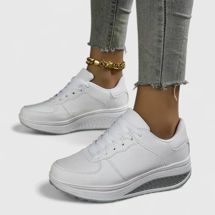 Leichte Damenschuhe in ansprechendem Design. Bequeme Alltagschuhe mit ergonomischer Passform für Damenmode.