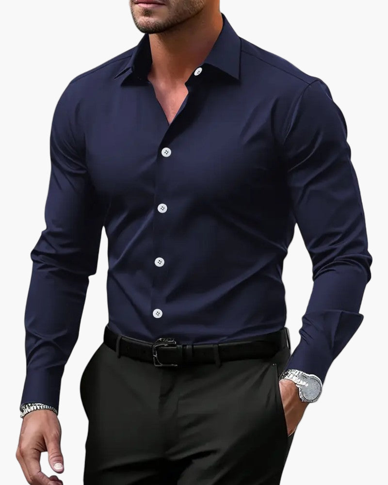 Klassisches Langarm Business-Hemd für Herren, ideal für Büromode, Meetings und elegante Anlässe.