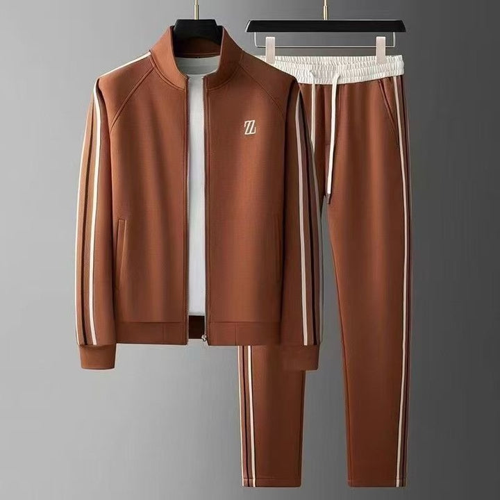 Komfortable Kordelzughose für Herren, Teil des Trainingsanzug-Sets. Ideal als Jogginghose oder Sporthose.