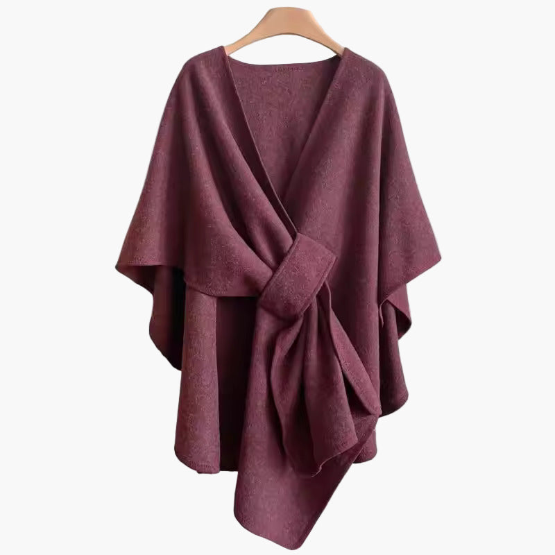 Detailaufnahme des eleganten Damen Poncho-Schals, zeigt die feine Webart des kuscheligen Wollmix-Gewebes.