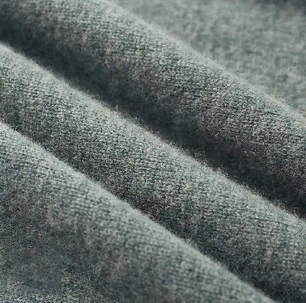 Warmer Herren Strickpullover, vielseitig für Büro oder entspannte Freizeit.