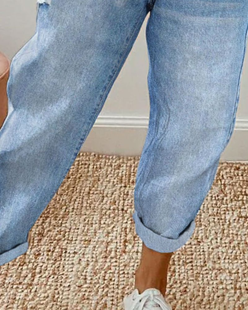 Damen Jeans Regular Fit in Blau mit Kordelzug und Taschen. Eine bequeme Alltagsjeans, perfekt für jede Jahreszeit.