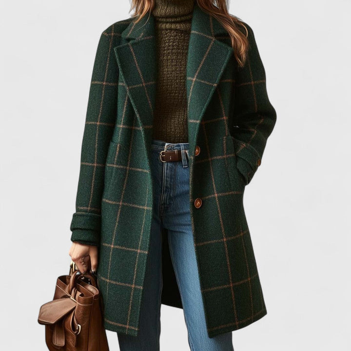 Eleganter dunkelgrüner Damen Karomantel mit klassischem Karomuster, perfekt für Herbst & Winter.