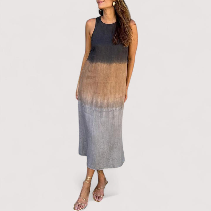 Bequemes graues Freizeitkleid für Damen. Locker geschnitten, ideal für den Sommer.