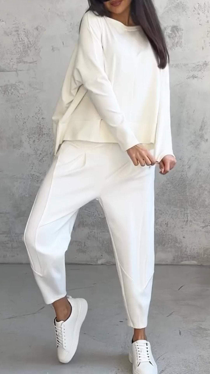 Bequemes Damen Set für Freizeit, bestehend aus Top & Hose, kombiniert Eleganz & Komfort. Ideal für Frühling.