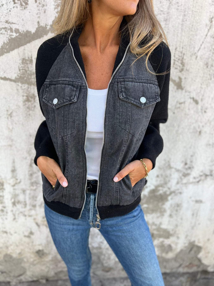 Trendige Damen Herbstjacke im Bomber-Stil, ideal als Übergangsjacke für Freizeit, in elegantem Schwarz.