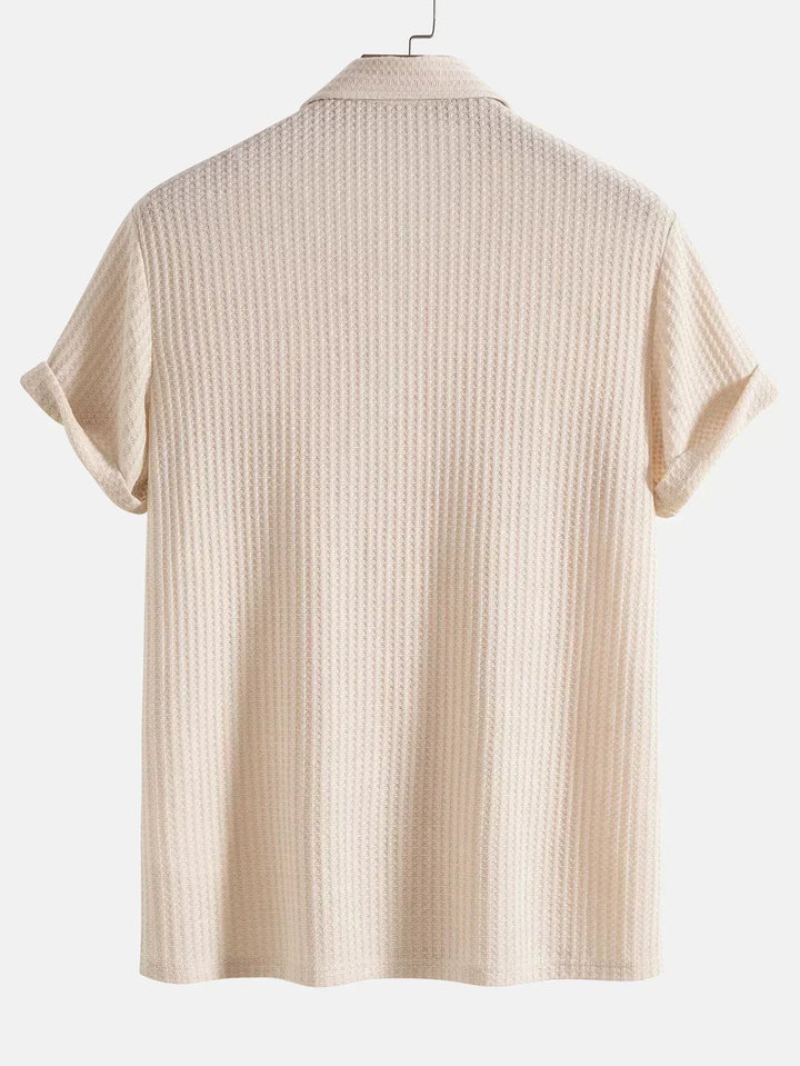 Klassisches schwarzes Herren Polo-Shirt, perfekt für Freizeit, Alltag & elegante Sommer-Looks.