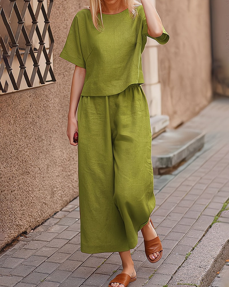 Elegantes Damen Lounge-Set "Elise", zweiteilig, locker geschnitten für entspannte Damenmode.