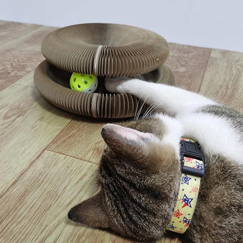 Neues interaktives Katzenspielzeug PurrFit, optimales Katzenzubehör für Spielspaß und geistige Stimulation.