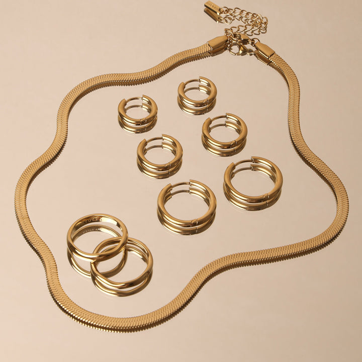 Modische Damen Herringbone Choker Halskette in Gold, rostfrei, hypoallergen & wasserdicht.
