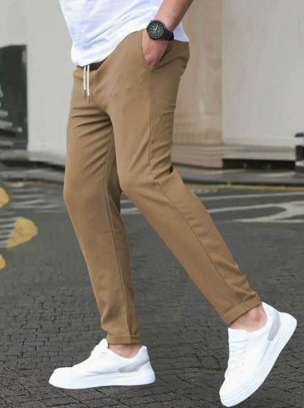 Stretchige Herrenhose, bequem & modern. Ideale Alltags- und Freizeithose mit stilvoller Passform.