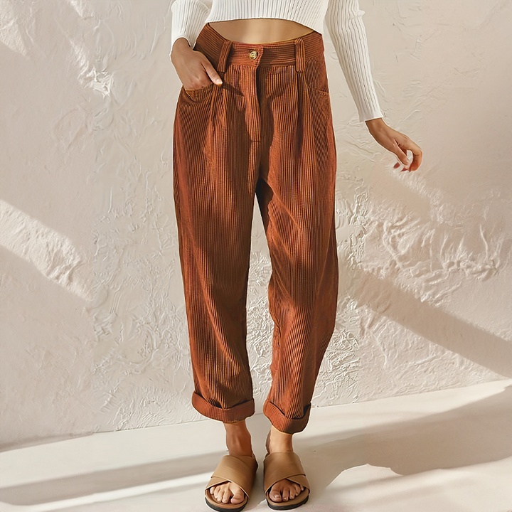 Elegante Business Damenhose mit hohem Bund, Relaxed-Fit, ideal für professionelle Auftritte.