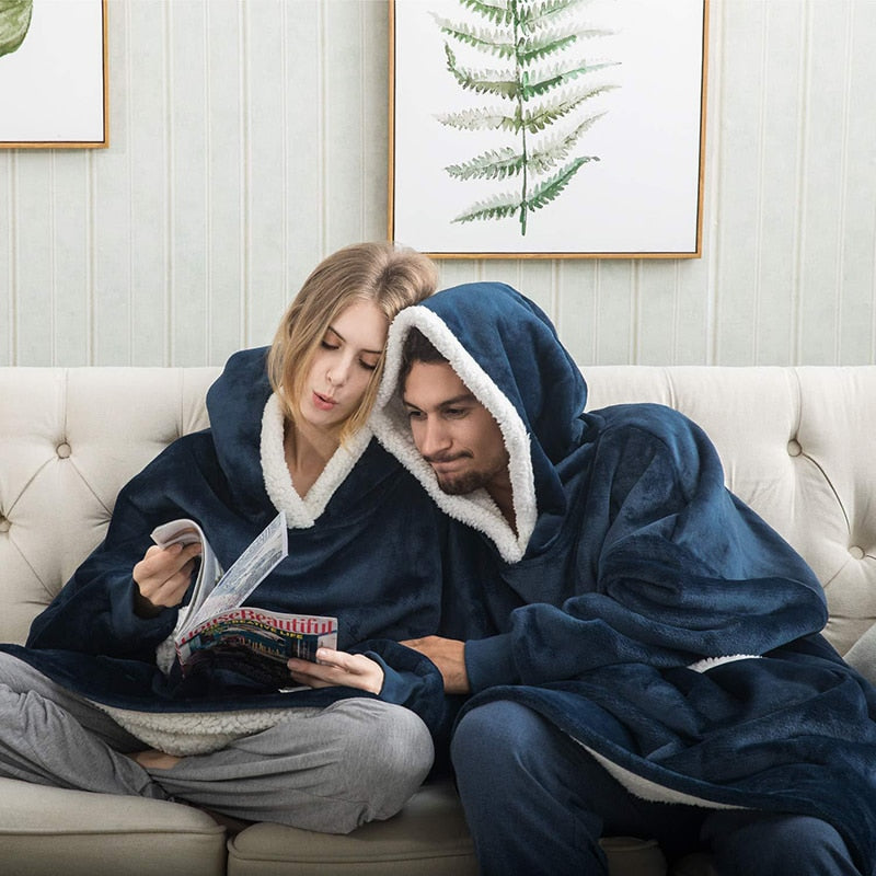 Warme Unisex Deckenhoodie für Winter, ideal als Geschenk, flauschig & gemütlich.