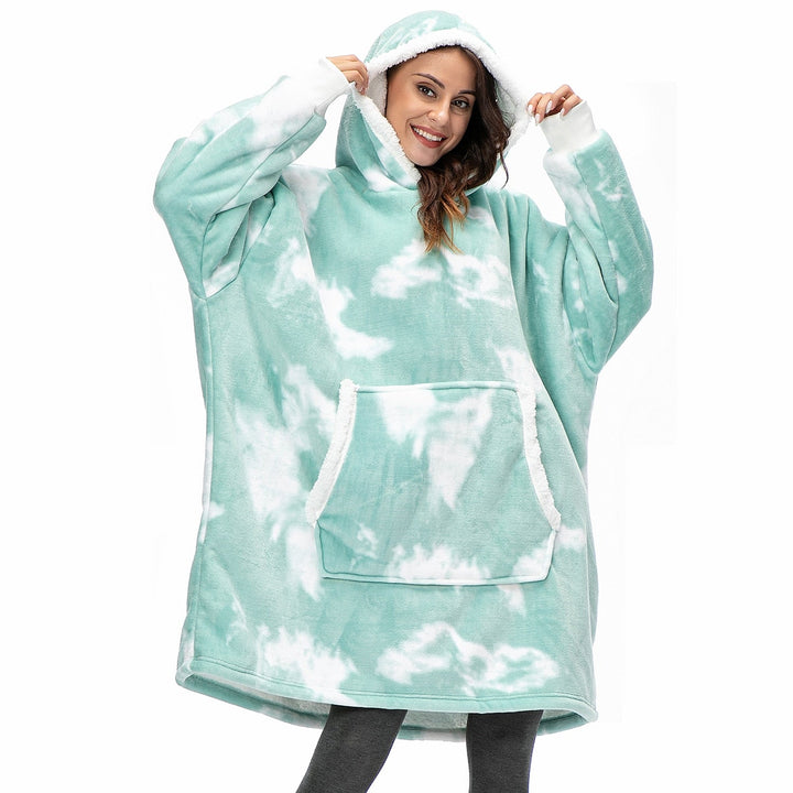 Kuschelige Loungewear: Hoodie Decke für Komfort und Wärme, mit Taschen.