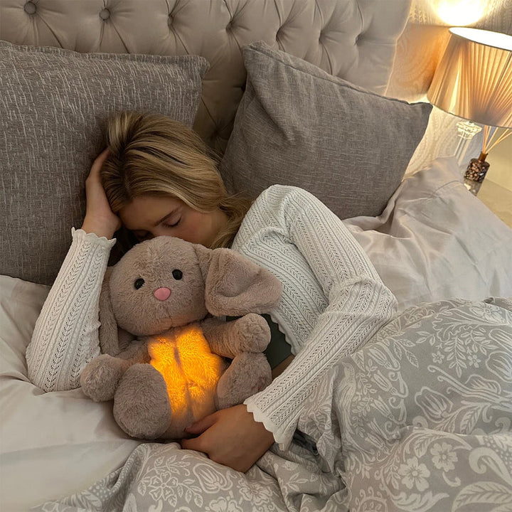 CalmPal Plüschtier mit sanfter Atmung & Nachtlicht; beruhigendes Kuscheltier für Kinder, Erwachsene & Entspannungshilfe.