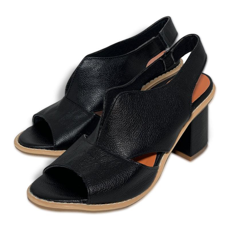 Hochwertige Ledersandalen Selina für Damen, mit bequemem Fußbett & modischem Absatz.