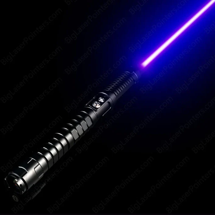 Taktische Hochleistungs-Laserlampe für Outdoor-Einsätze, Survival & Notfälle. Robustes Design.