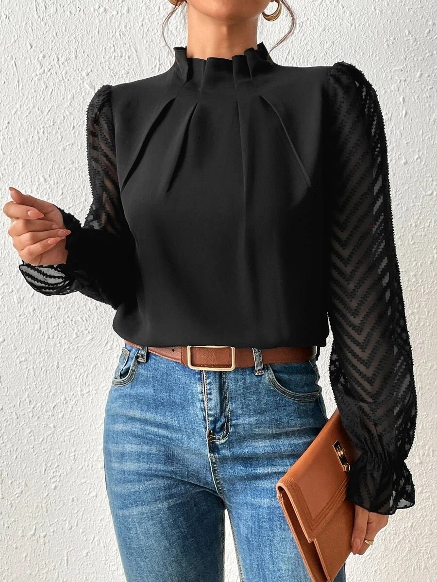 Elegante Damen Frühlingsbluse mit langen Faltenärmeln und schlankem Schnitt, ideal für Business & Abend.