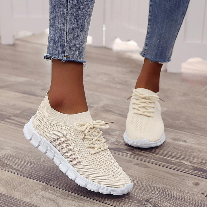 Bequeme, leichte Damen Freizeitschuhe mit Schnürung für maximalen Komfort den ganzen Tag.