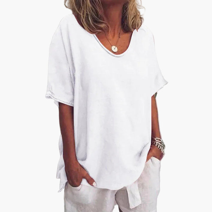 Stylisches Damen Oversize T-Shirt mit V-Ausschnitt, kurzarm, perfekt als Basic Top für Frühling & Sommer.