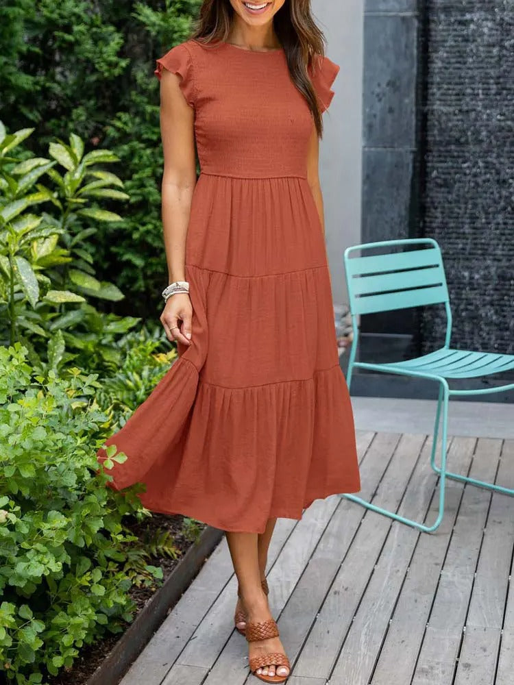 Vielseitiges Damenkleid, figurbetont, ideal für Büro & Abend. Bequemes, elegantes Kurzkleid für stilvolle Auftritte.