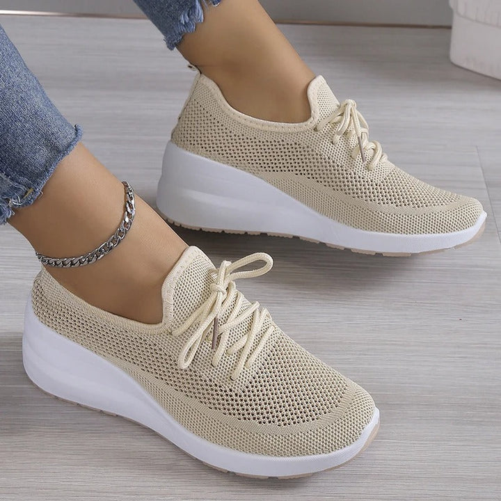 Stylische Damen Orthopädische Sneaker, ideal als Alltagsschuhe & Spazierschuhe, mit Komfort & Stützung.